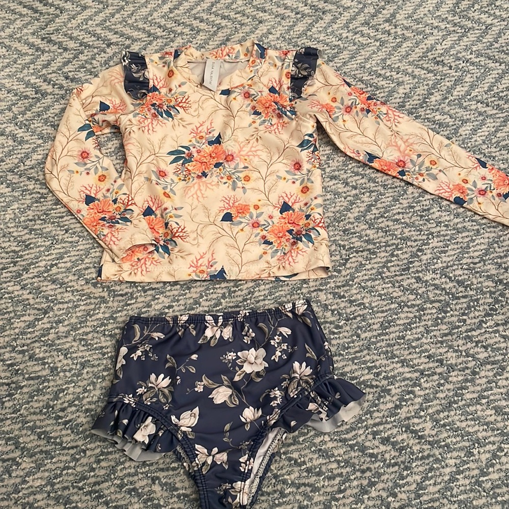 Olga Valentine girls size 2 bathing suit.  Ruffle detail. Rash guard top